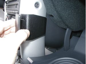 Brodit ProClip montážna konzola pre Mini Cooper Convertible 01-07, Mini Cooper 01-06, na stred