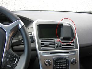 Brodit ProClip montážna konzola pre Volvo XC60 09-17, na stred vpravo