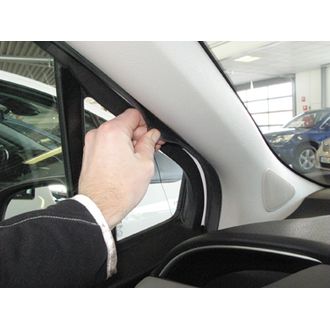Brodit ProClip montážna konzola pre Toyota Yaris 15-20, vľavo na stĺpik