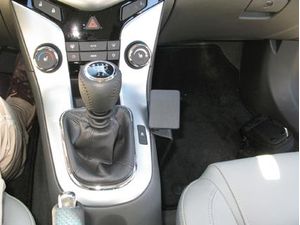 Brodit ProClip montážna konzola pre Chevrolet Cruze 09-14, na stredový tunel