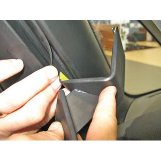 Brodit ProClip montážna konzola pre BMW 2 Active/Gran Tourer F45/F46 14-21, vľavo na stĺpik