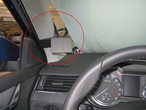 Brodit ProClip montážna konzola pre Škoda Octavia III 13-21, vľavo na stĺpik
