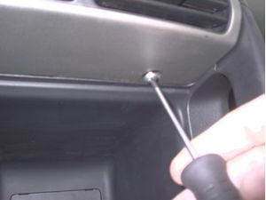 Brodit ProClip montážna konzola pre Honda CR-V 02-06, na stred vľavo