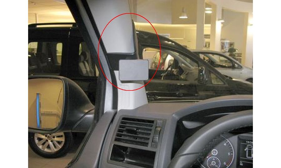 Brodit ProClip Volkswagen Caravelle/T5 Transporter/Pickup 10-15, vľavo na stĺpik (bez držadla)