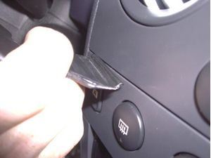 Brodit ProClip montážna konzola pre Citroen Berlingo 2 03-08/Peugeot Partner 03-08, na stred vľavo