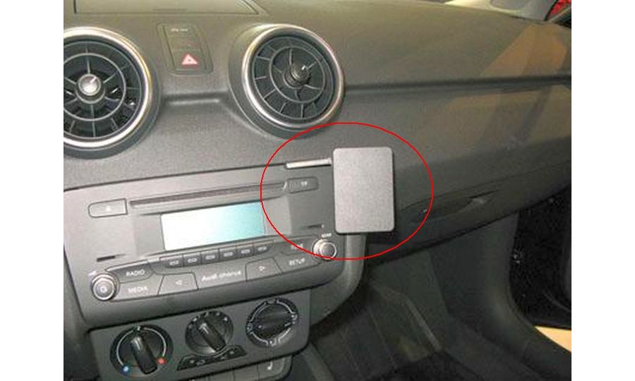 Brodit ProClip montážna konzola pre Audi A1 12-18, na stred vpravo
