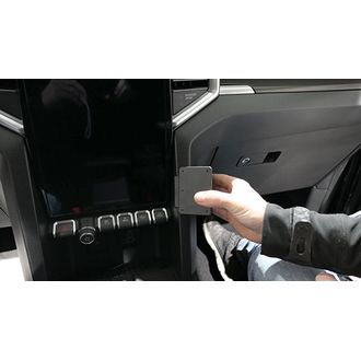 Brodit ProClip montážny držiak na Volkswagen Amarok 24-25, na strede vpravo dole