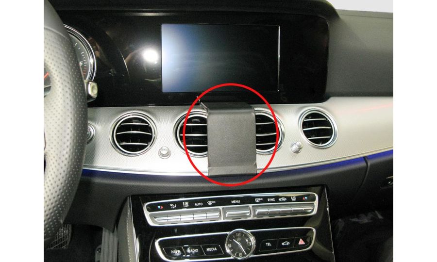 Brodit ProClip montážna konzola pre Mercedes Benz E-Class Sedan/Stationwagon 17-17, na stred