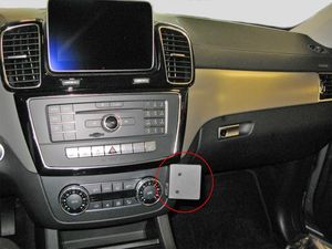 Brodit ProClip pre Mercedes Benz GL/GLE-Class 16-19/M-Class/ML 12-15, na stred vpravo