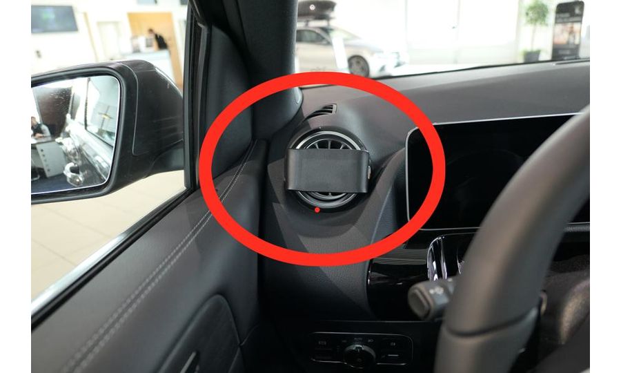 Brodit ProClip pre Mercedes Benz triedy B 19-23-GLA/GLB 20/23-EQA 22-23, ľavá mriežka/-
