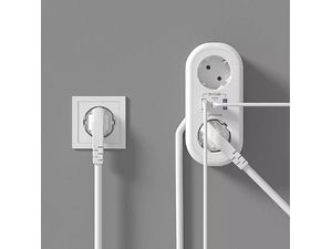 Predlžovací kábel Proove Supercoil 20W (2AC + 1 Type-C + 2 USB) 1,5 m