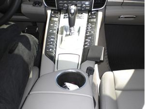 Brodit ProClip montážna konzola pre Porsche Panamera 10-17, na stred vpravo dole