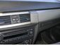 Brodit ProClip BMW 3 E90, E91, E92, E93 05-12 (len drevený dekor, bez navigácie), vpravo v strede