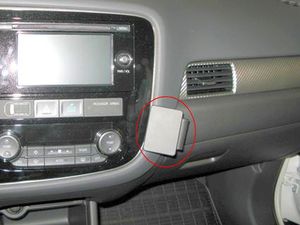 Brodit ProClip montážna konzola pre Mitsubishi Outlander 13-21, na stred vpravo