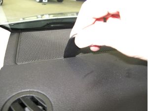 Brodit ProClip pre Mercedes Benz E-Class, Sedan 09-16/Stationwagon 10-16, vľavo nad mriežku ventilácie