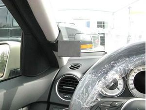 Brodit ProClip montážna konzola pre Mercedes Benz C-Class (180-320) 11-14, vľavo na stĺpik