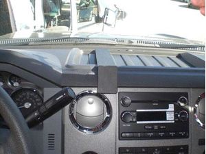 Brodit ProClip montážna konzola pre Ford F-Series 350/450 11-16, na stred vľavo