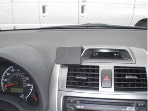 Brodit ProClip montážna konzola pre Toyota Corolla 12-13, na stred