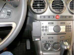 Brodit ProClip montážna konzola pre Opel Antara 07-15, na stred