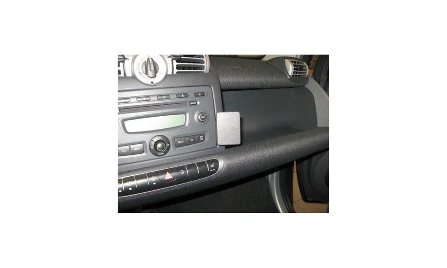 Brodit ProClip montážna konzola pre Smart ForTwo 08-10, NE pre modely s priehradkou, na stred