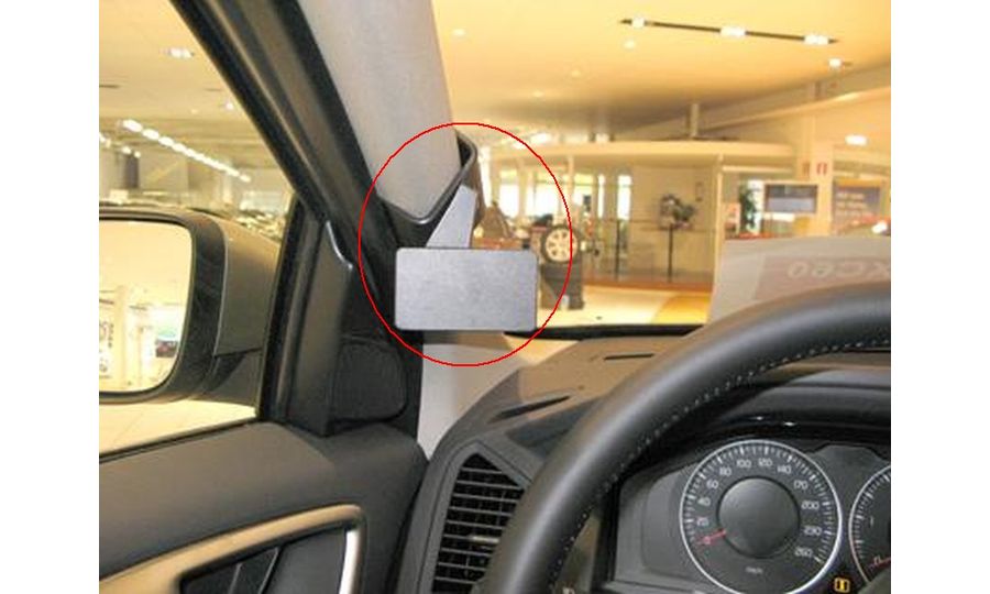 Brodit ProClip montážna konzola pre Volvo XC60 09-17, vľavo na stĺpik