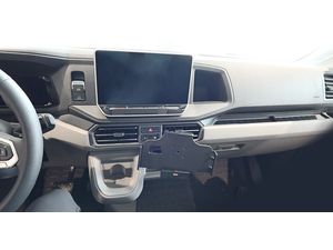 Montážny držiak Brodit ProClip pre Volkswagen Crafter 25-26, MAN TGE 25-26, stredom doprava nadol