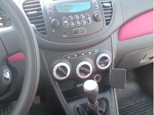 Brodit ProClip montážna konzola pre Hyundai i10 08-13, stred. tunel