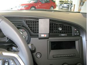 Brodit ProClip montážna konzola pre Saab 9-5 11-12, na stred