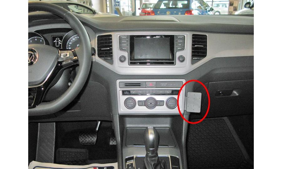 Brodit ProClip montážna konzola pre Volkswagen Golf Sportsvan 15-21, na stred vpravo dole