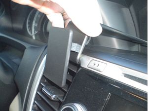 Brodit ProClip montážna konzola pre Honda Accord 15-17, na stred
