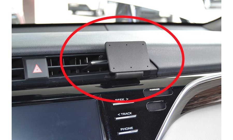 Brodit ProClip montážna konzola pre Toyota Camry 18-21 USA, na stred