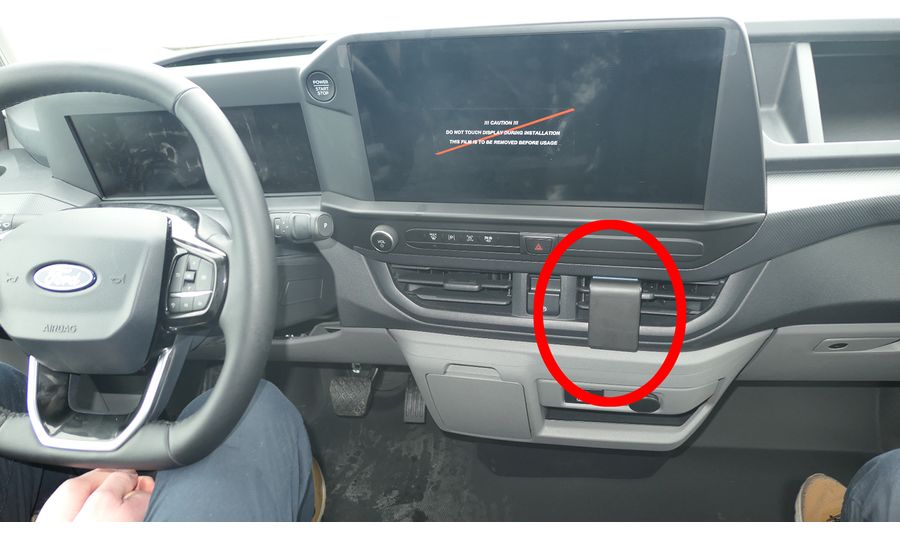 Brodit Montážny držiak ProClip pre Ford Transit Custom 24-25, vpravo uprostred