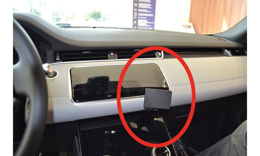 Brodit ProClip pre Land Rover Range Rover Evoque 19-24 (len pre výklopný displej), vpravo v strede