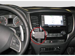 Brodit ProClip montážna konzola pre Fiat Fullback 16-21/Mitsubishi L200 16-19, na stred vľavo