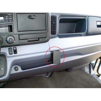 Brodit ProClip montážna konzola pre Mitsubishi Fuso Canter 10-19, na stred vpravo