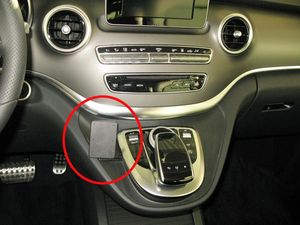 Brodit Montážny držiak ProClip pre Mercedes Benz V-Class 16-24, vľavo uprostred