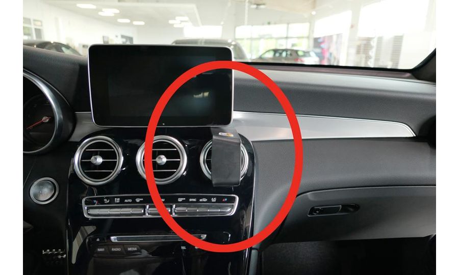 Brodit ProClip montážna konzola pre Mercedes Benz GLC-Class 16-19, na stred