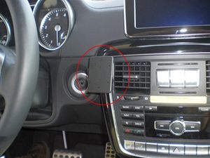 Brodit ProClip montážna konzola pre Mercedes Benz G-Class 13-18, na stred