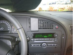 Brodit ProClip montážna konzola pre Saab 9-5 06-10, na stred vľavo