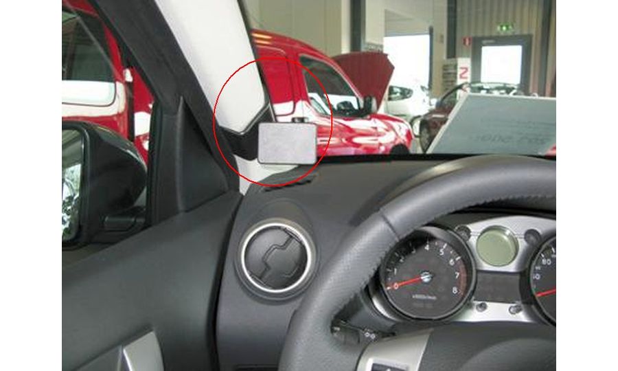 Brodit ProClip montážna konzola pre Nissan Qashqai 07-13, vľavo na stĺpik